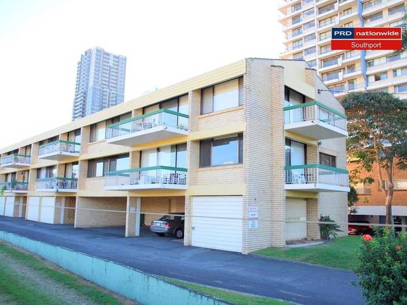Unit 9/2 Marine Parade, Southport QLD 4215