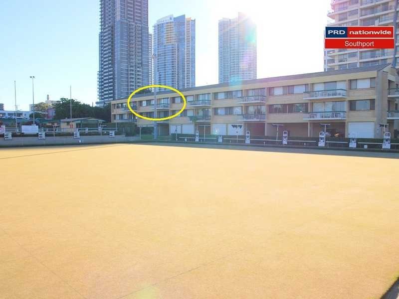 Unit 9/2 Marine Parade, Southport QLD 4215