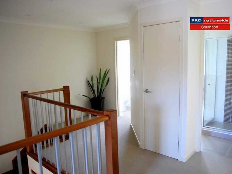 5/136 Central Street, Labrador QLD 4215