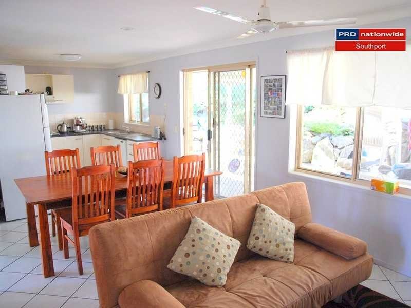 4 Sheldon Court, Worongary QLD 4213