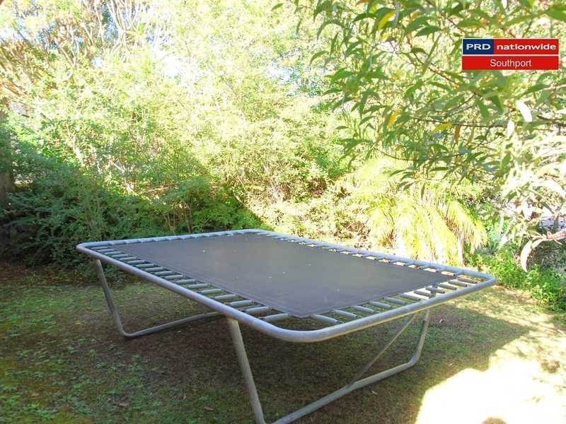 4 Sheldon Court, Worongary QLD 4213