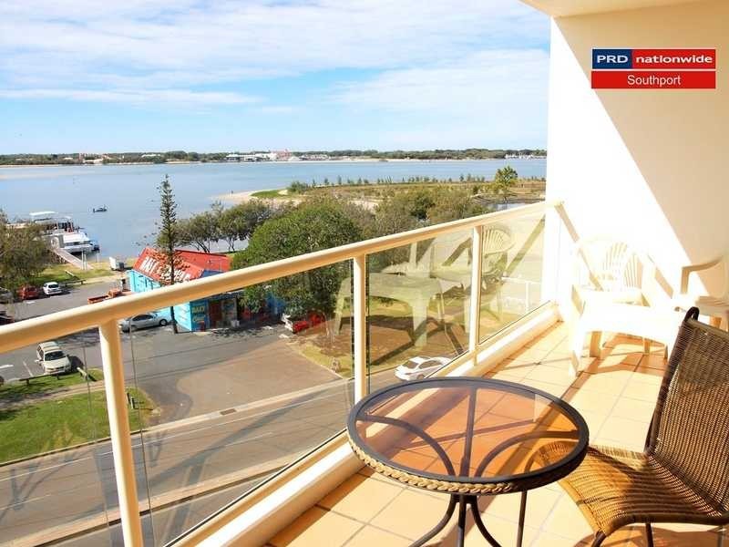Unit 70/106 Marine Parade ‘Rays Resort’, Southport QLD 4215