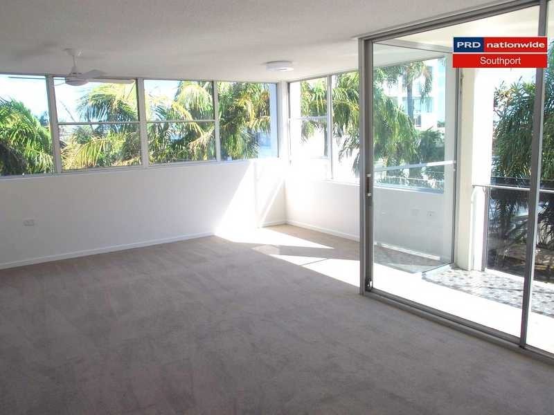 Unit 21/40 Watson Esplanade, Surfers Paradise QLD 4217