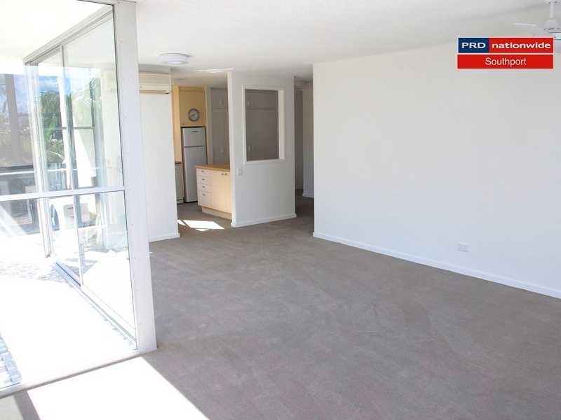 Unit 21/40 Watson Esplanade, Surfers Paradise QLD 4217