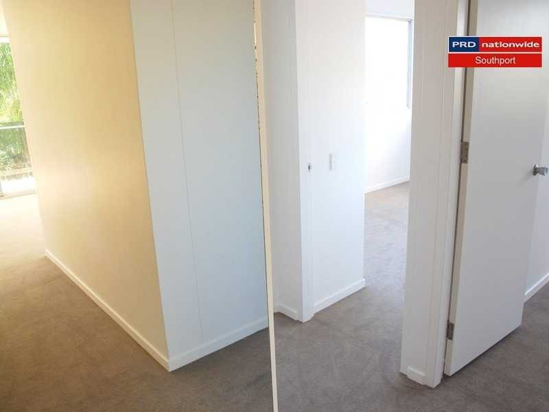 Unit 21/40 Watson Esplanade, Surfers Paradise QLD 4217