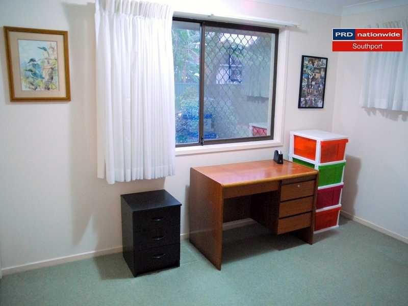 40 Broadwater Street, Runaway Bay QLD 4216