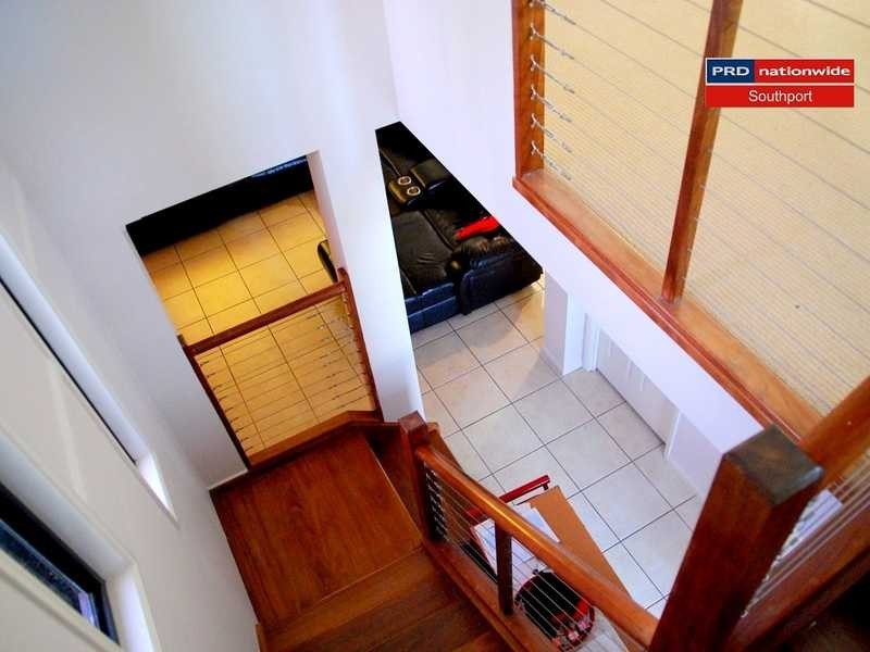 2/212 Nerang Road, Southport QLD 4215