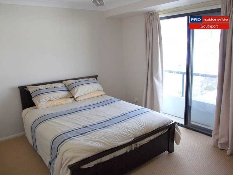 2/212 Nerang Road, Southport QLD 4215
