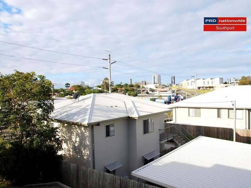 2/212 Nerang Road, Southport QLD 4215