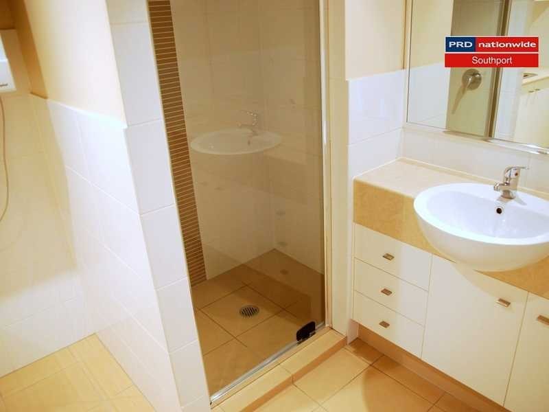 Unit 8/24-26 Parker Street, Labrador QLD 4215