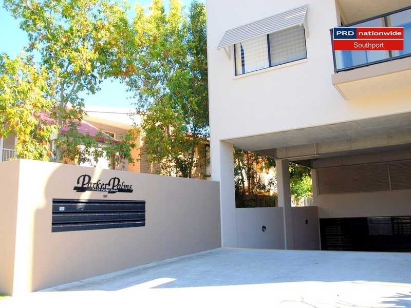 Unit 8/24-26 Parker Street, Labrador QLD 4215