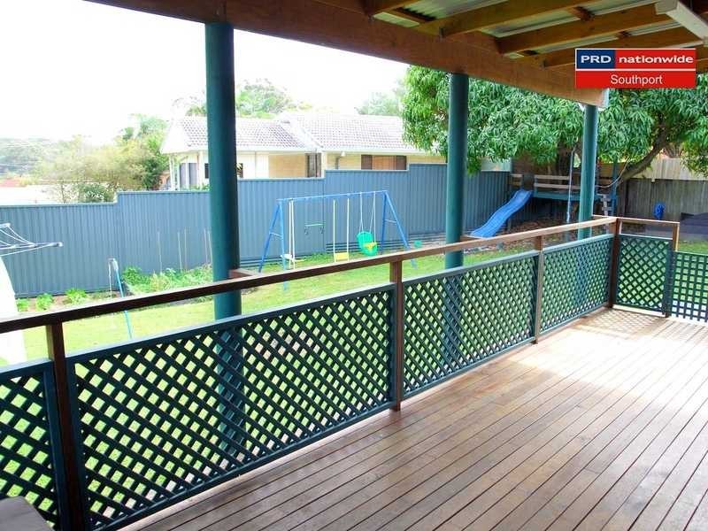 6 The Glen, Southport QLD 4215