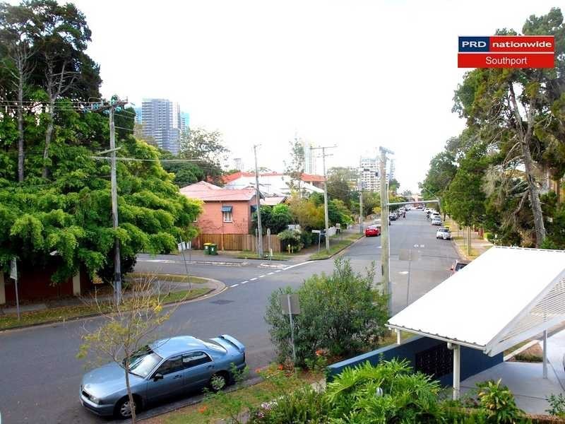 Unit 7/23 Heath Street, Southport QLD 4215