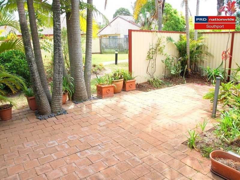 73/128 Benowa Road, Southport QLD 4215