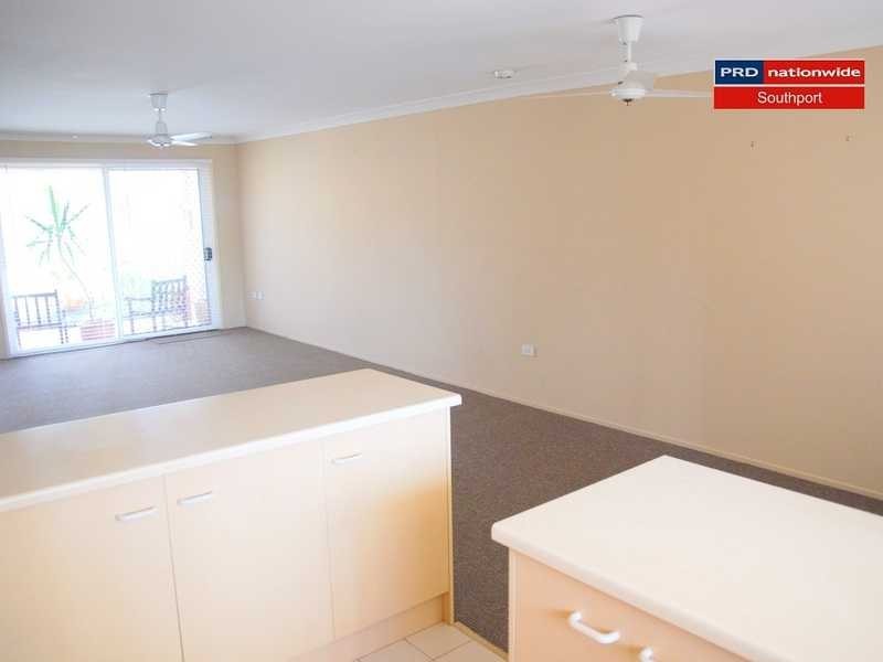 73/128 Benowa Road, Southport QLD 4215