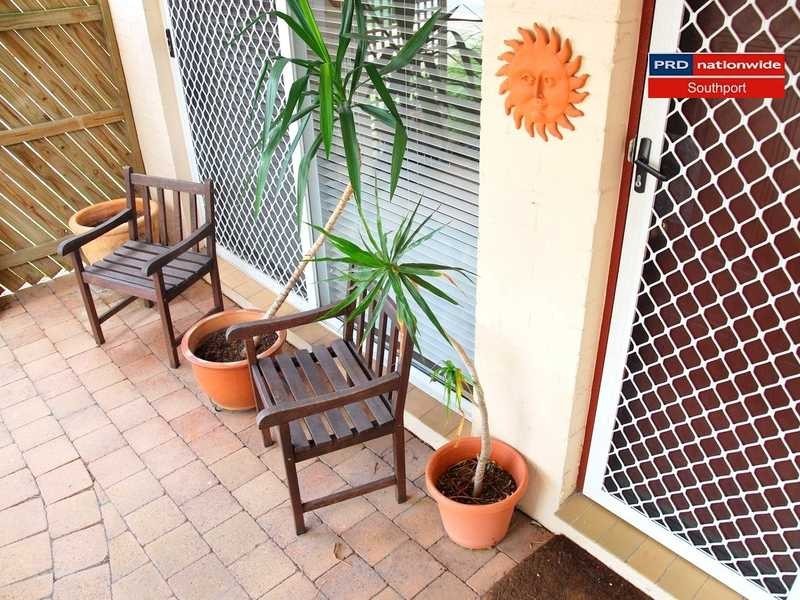 73/128 Benowa Road, Southport QLD 4215