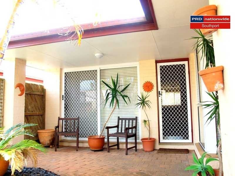 73/128 Benowa Road, Southport QLD 4215