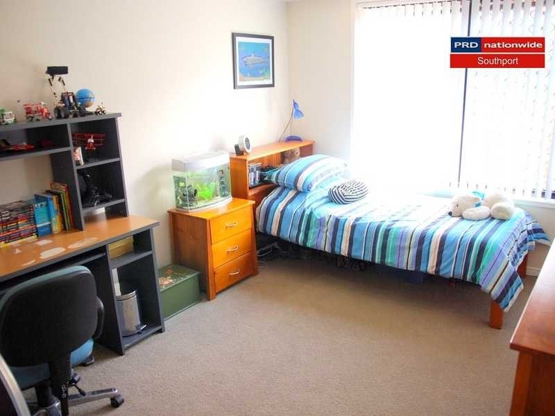 5 Shinnecock Close, Hope Island QLD 4212