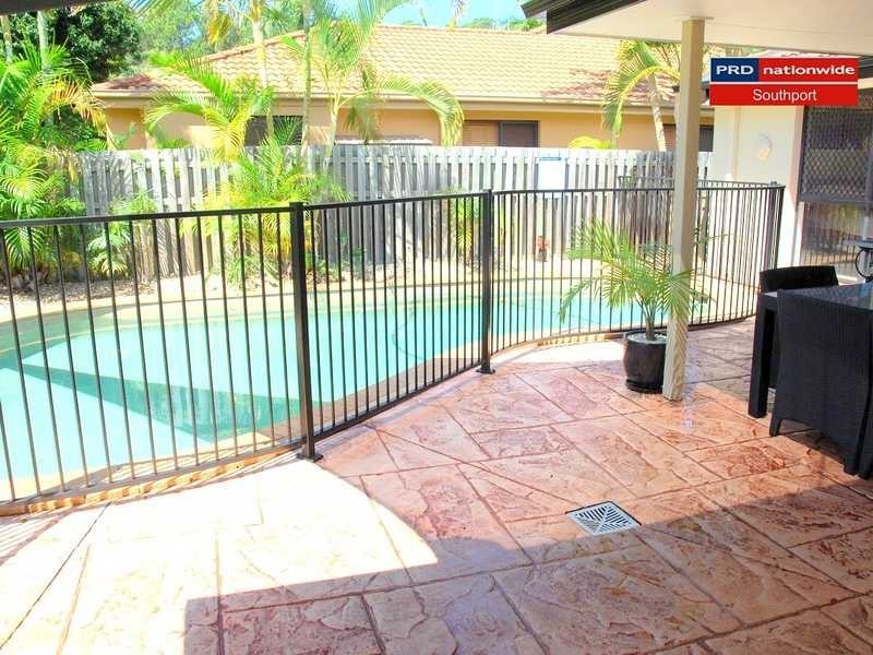 5 Shinnecock Close, Hope Island QLD 4212