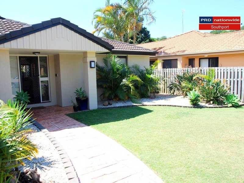 5 Shinnecock Close, Hope Island QLD 4212
