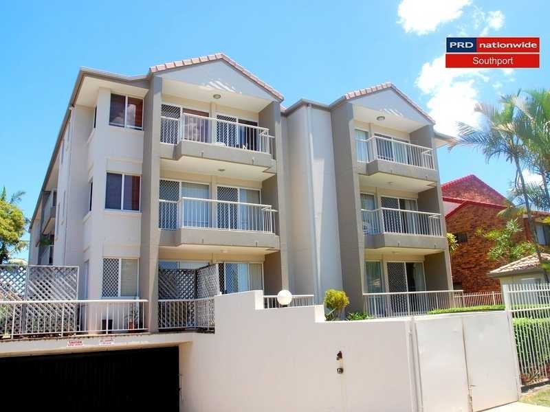 Unit 11/72 Brighton Street, Biggera Waters QLD 4216