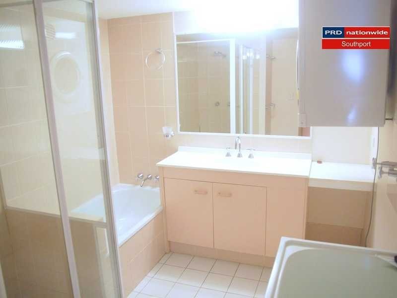 Unit 11/72 Brighton Street, Biggera Waters QLD 4216