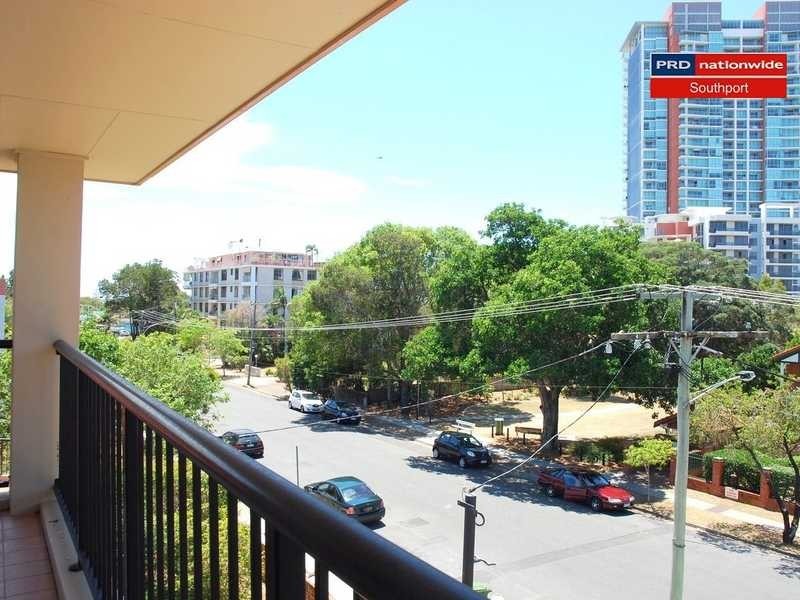 Unit 12/56-58 Bauer Street, Southport QLD 4215