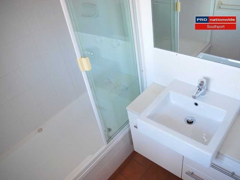 Unit 12/56-58 Bauer Street, Southport QLD 4215