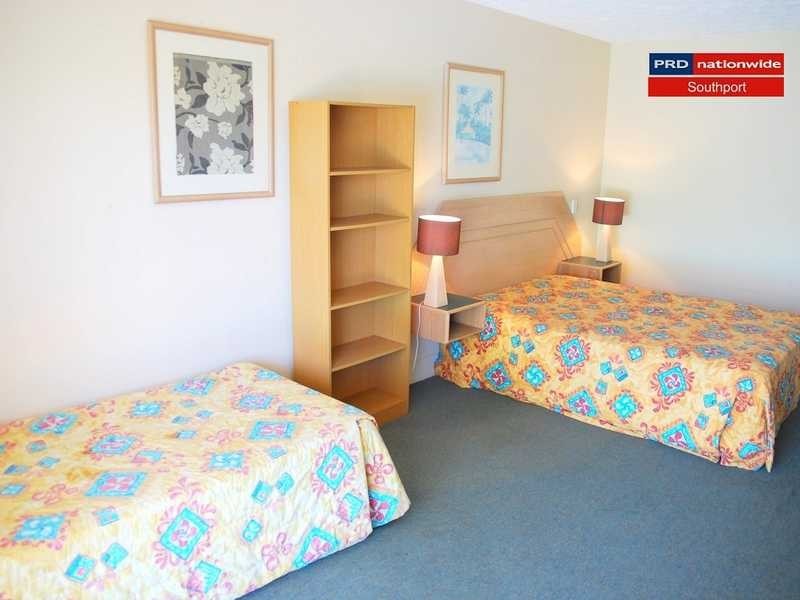 Unit 218/2007 Gold Coast Highway, Burleigh Heads QLD 4220