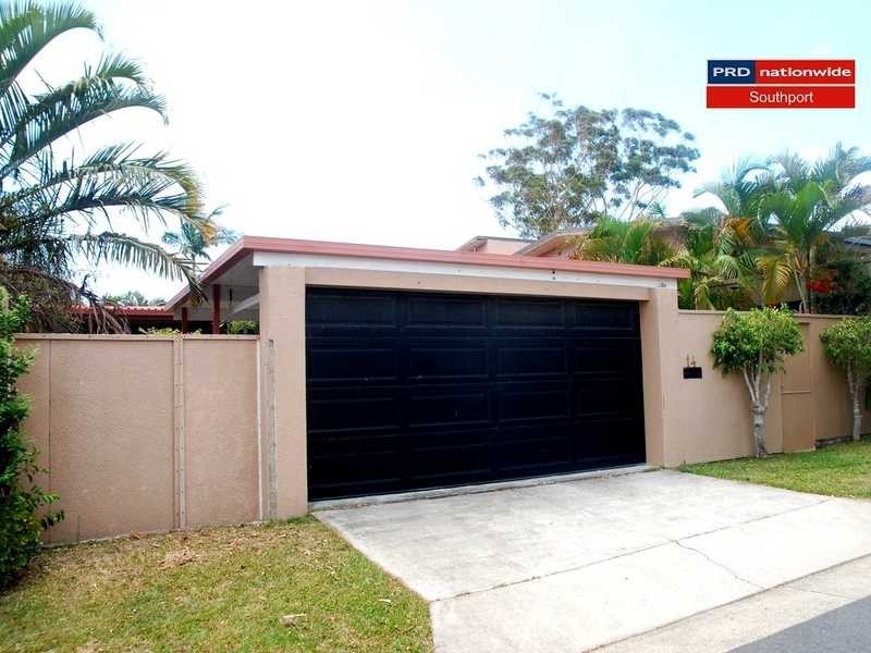14 Joan Street, Southport QLD 4215
