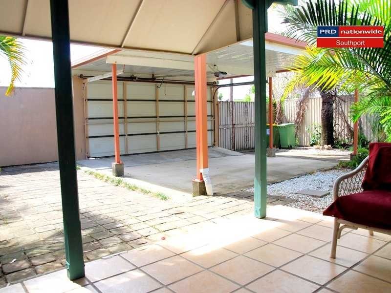 14 Joan Street, Southport QLD 4215