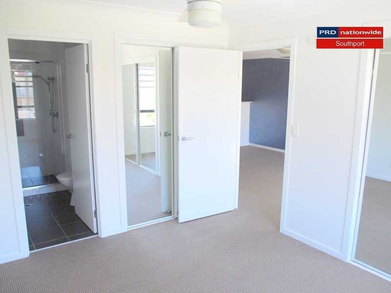 Unit 12/15-17 Lloyd Street, Southport QLD 4215
