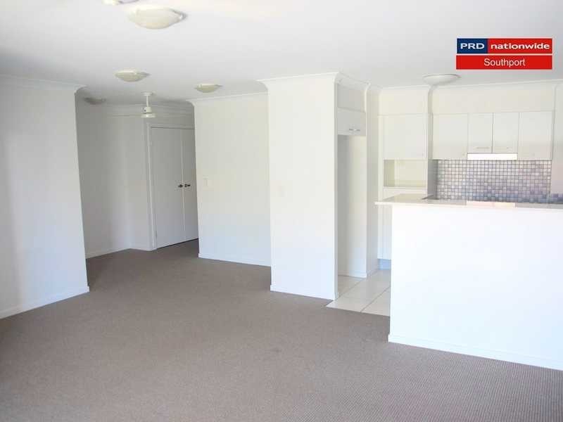 Unit 12/15-17 Lloyd Street, Southport QLD 4215