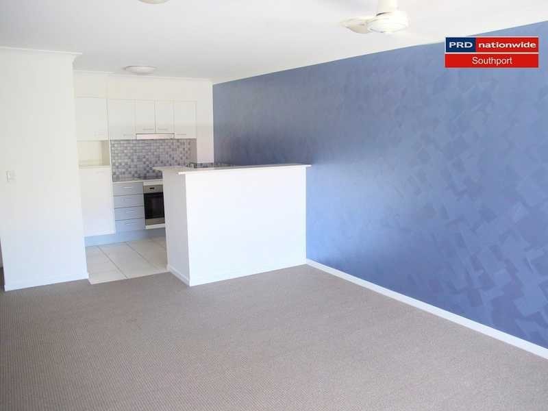 Unit 12/15-17 Lloyd Street, Southport QLD 4215