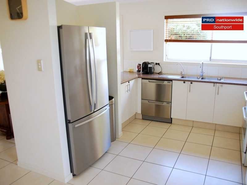 14 Berrigan Street, Southport QLD 4215