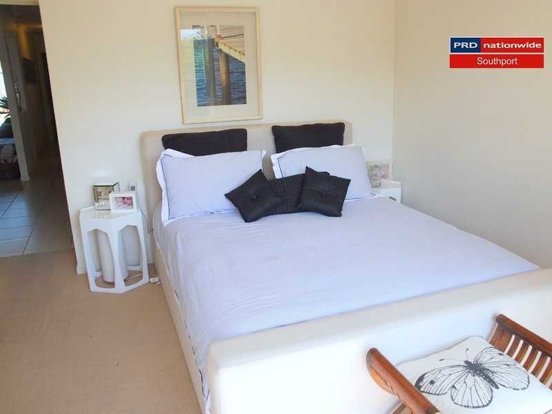 14 Berrigan Street, Southport QLD 4215