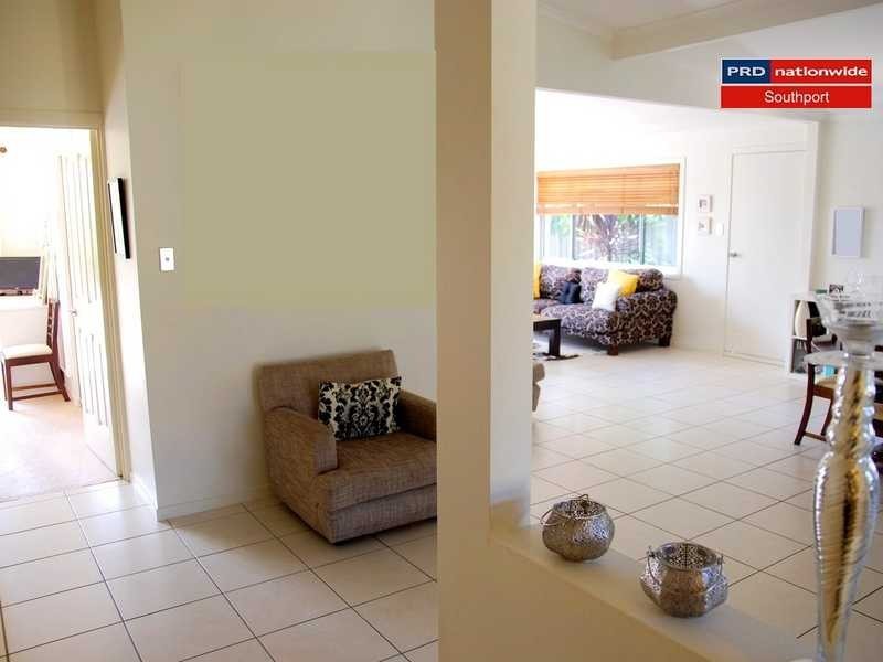 14 Berrigan Street, Southport QLD 4215