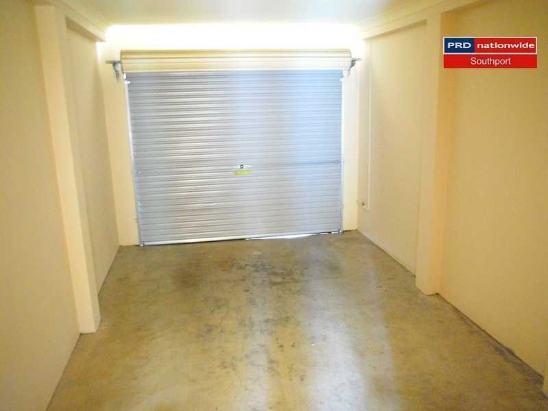 7/97 Eugaree Street, Southport QLD 4215