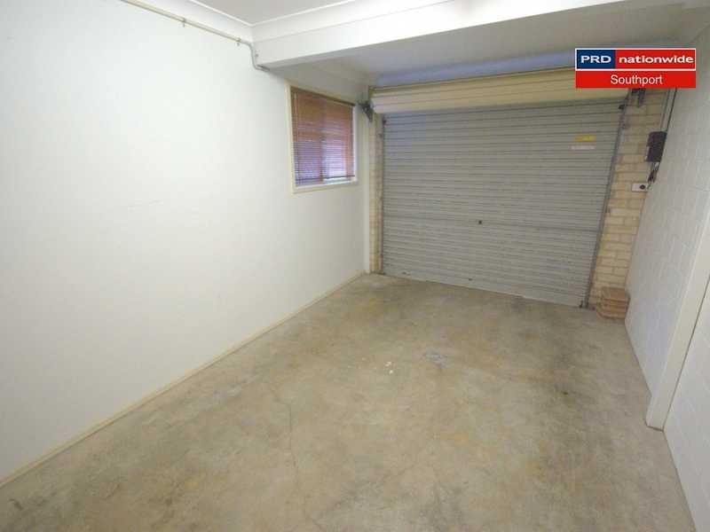 2/23 Lloyd Street, Southport QLD 4215