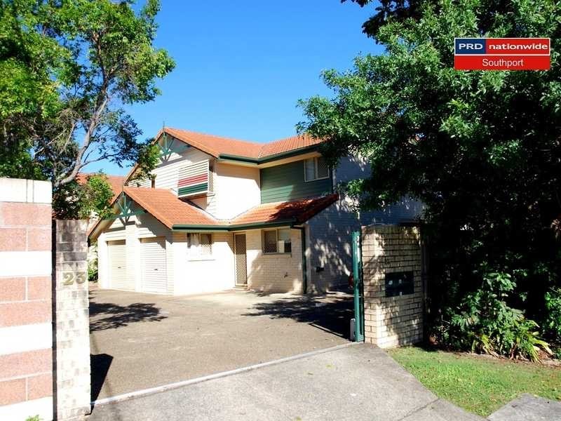 2/23 Lloyd Street, Southport QLD 4215