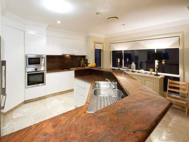 40 Cotlew Street East, Southport QLD 4215