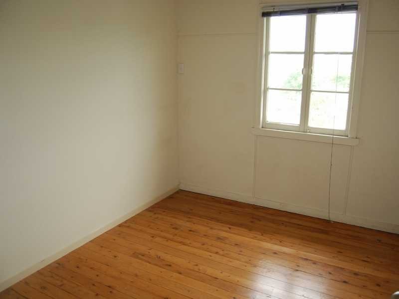 13 Bath Street, Labrador QLD 4215