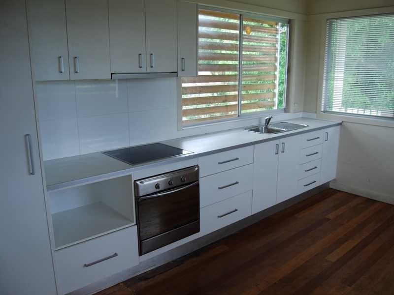 13 Bath Street, Labrador QLD 4215