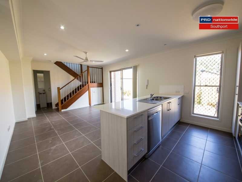 8/126-134 Central Street, Labrador QLD 4215