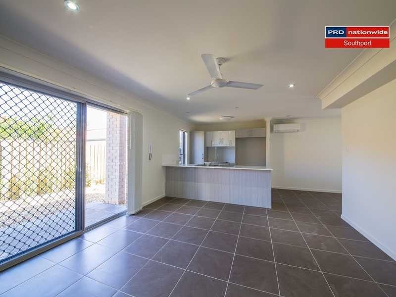 8/126-134 Central Street, Labrador QLD 4215