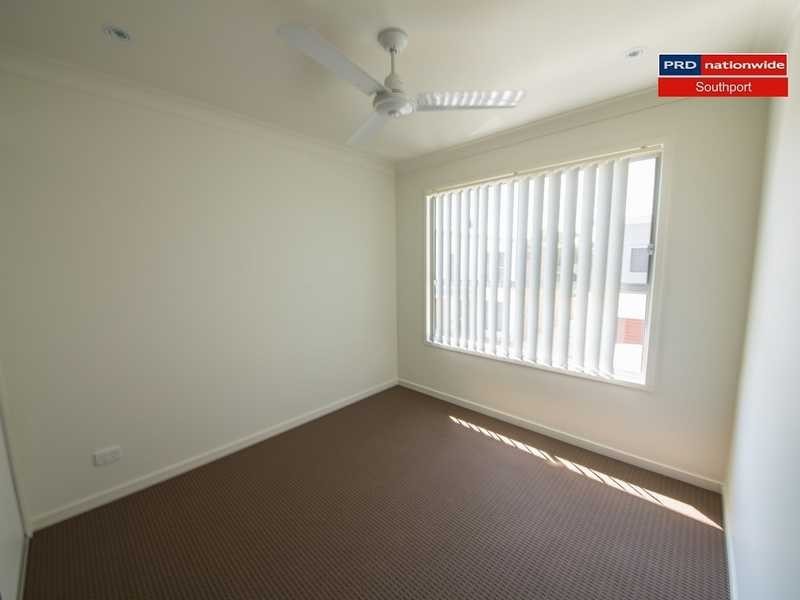 8/126-134 Central Street, Labrador QLD 4215