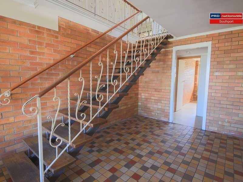 18 Beatty Street, Southport QLD 4215