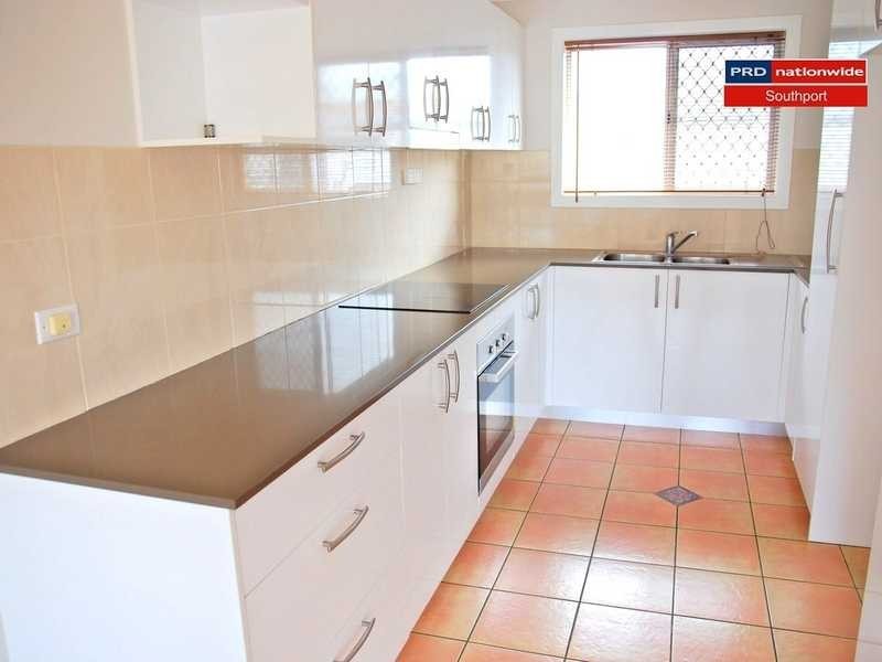 Unit 6/10 Railway Street, Southport QLD 4215