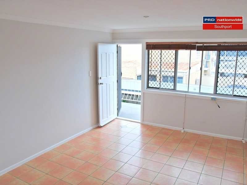 Unit 6/10 Railway Street, Southport QLD 4215