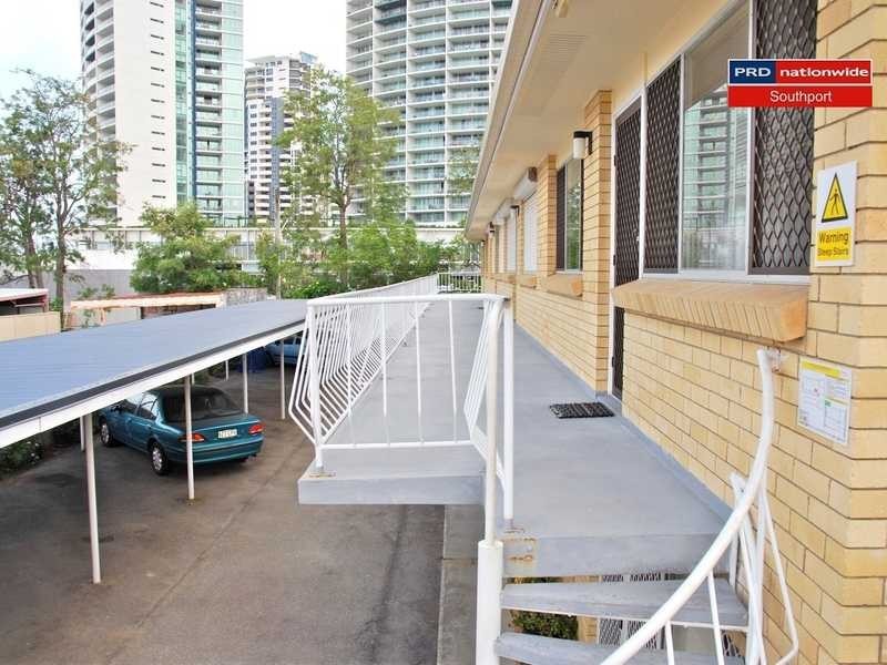 Unit 6/10 Railway Street, Southport QLD 4215